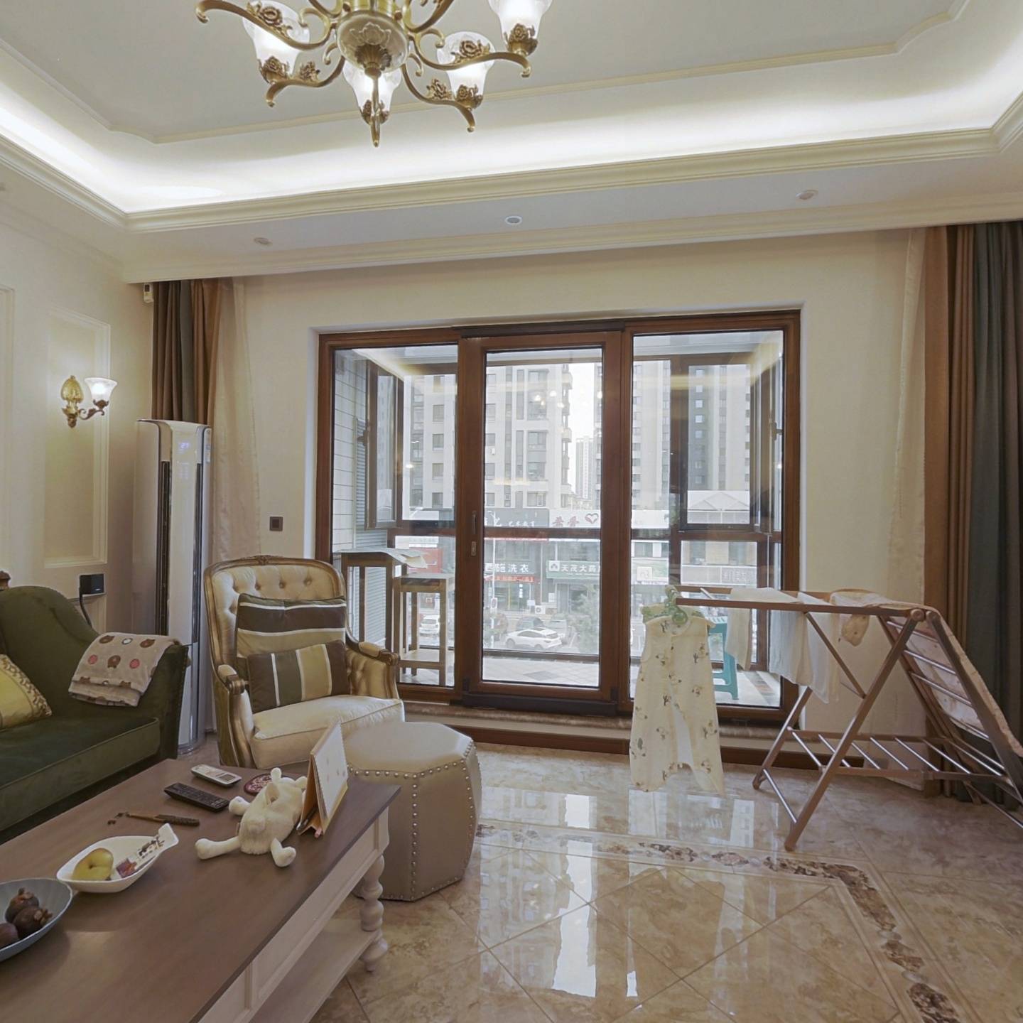 满五年洋房,精装修,南北通透,一梯一户