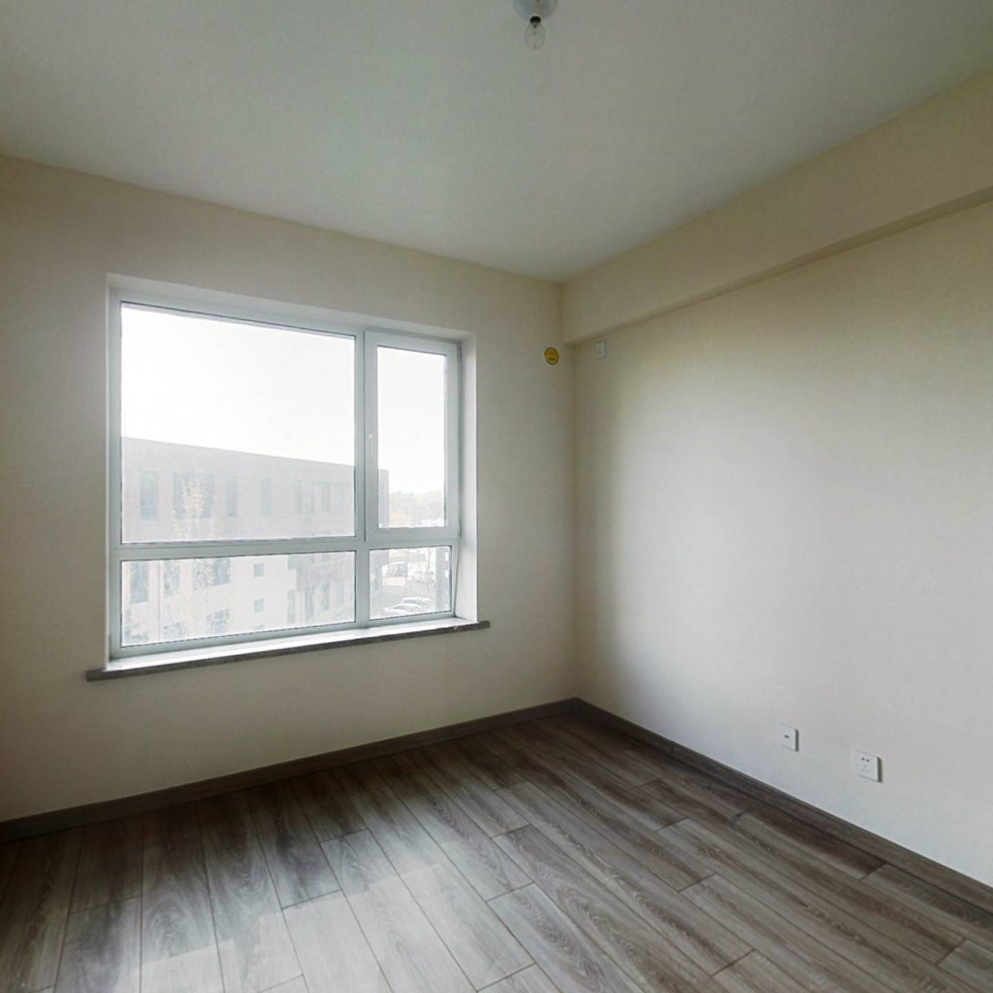 万科 精装 小户型 独立卧室 拎包入住_沈阳万科明天广场二手房1室1厅