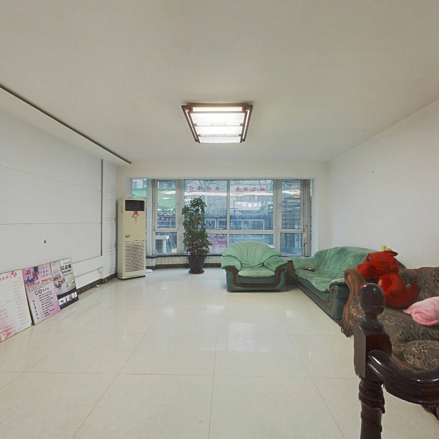 御林家园 3室2厅1厨2卫 采光好 交通便利