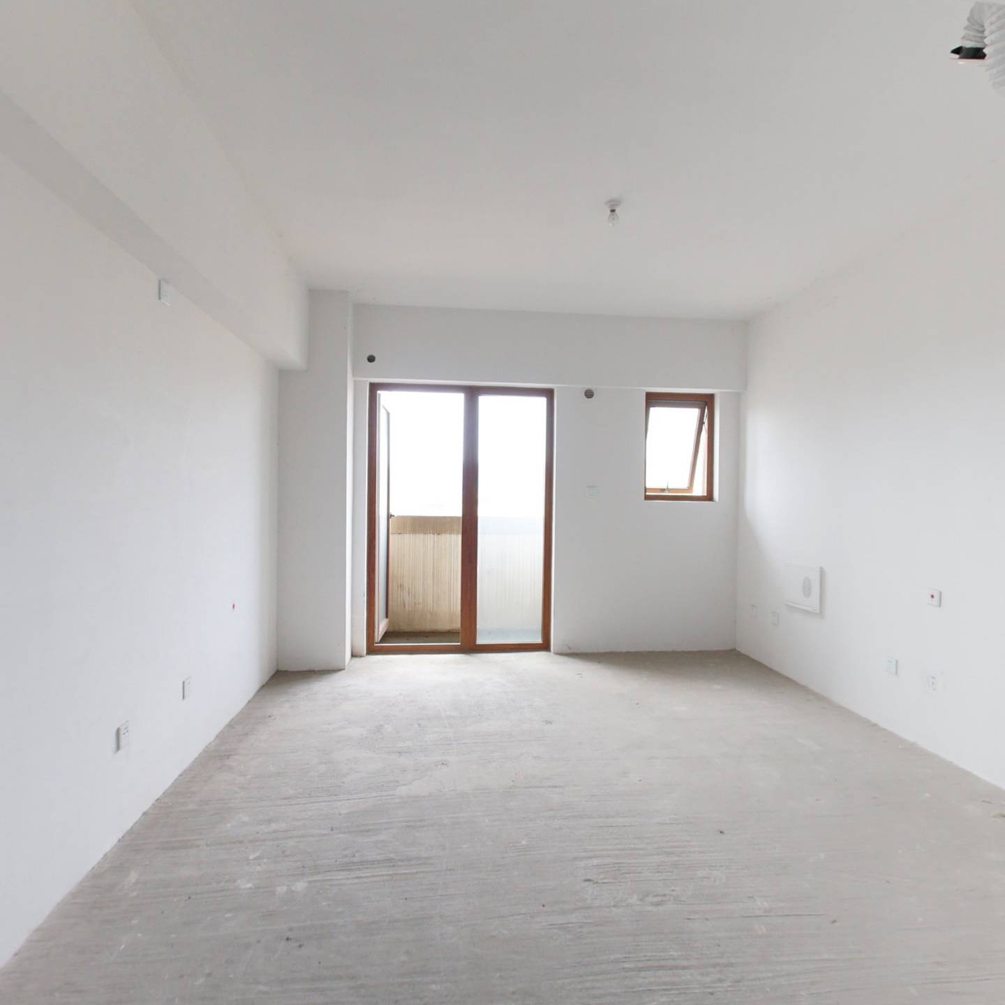 麓山国际solo公寓二手房