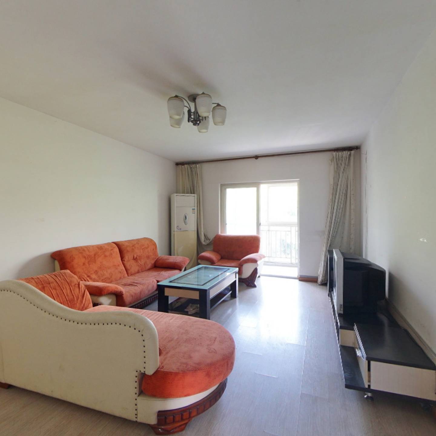 天府香城 中间楼层 简装 套三出售